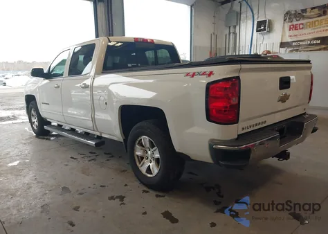 2015 Chevrolet Silverado 1500 1Lt z USA, uszkodzony, nr VIN 3GCUKREH9FG344896